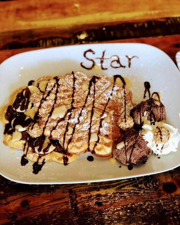 Star Cafe Bistro